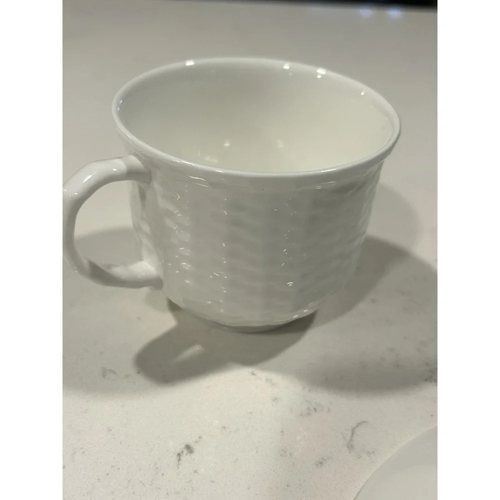 1986‎ Wedgwood Bone China Nantucket Basketweave Geo. Davis Flat Cup & Saucer